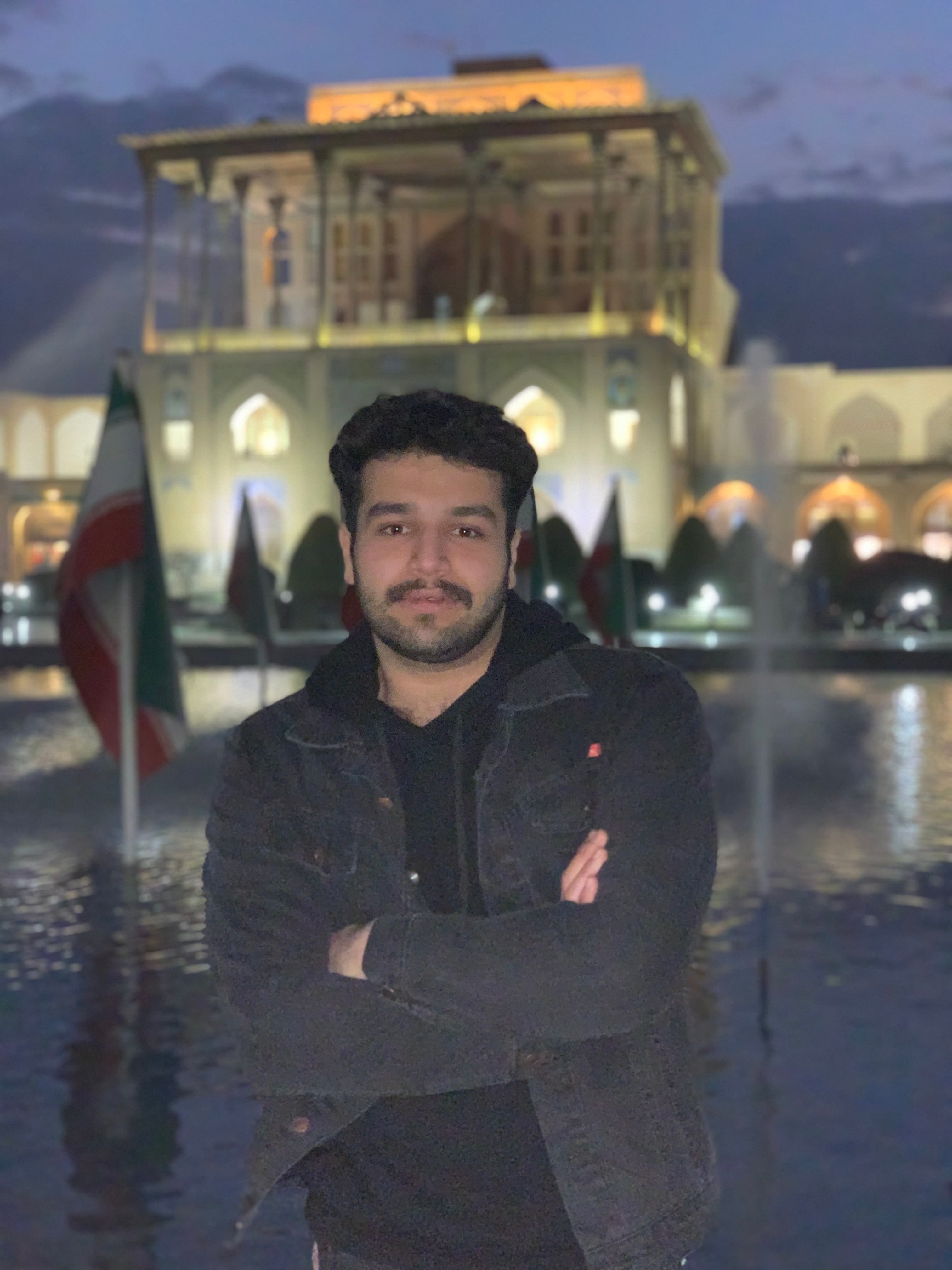 Amir Profile 2